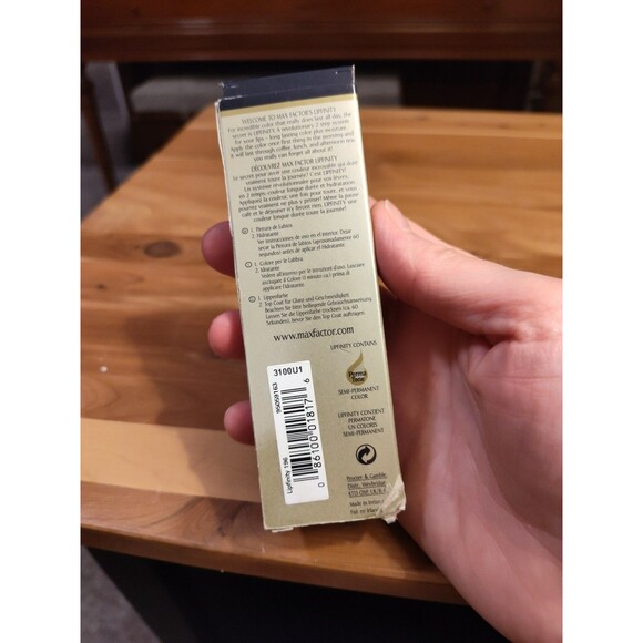 Max Factor Lipfinity Lipstick #196 Beaming, Discontinued In USA New Old Stock - Picture 4 of 5